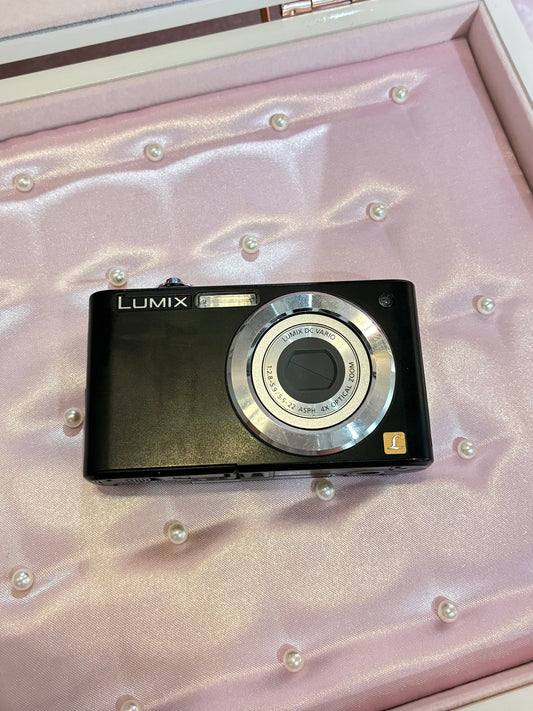 Panasonic Lumix DMC-FS4