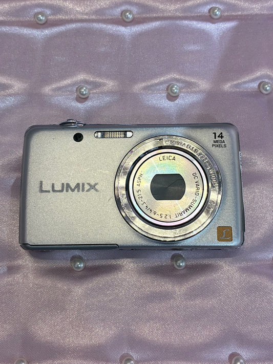 Panasonic LUMIX DMW-FS40