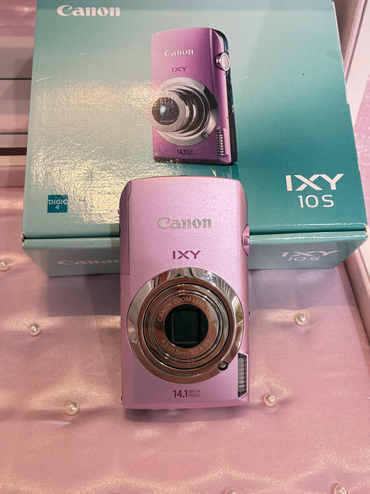Canon IXY 10S (Full set, nearly new)