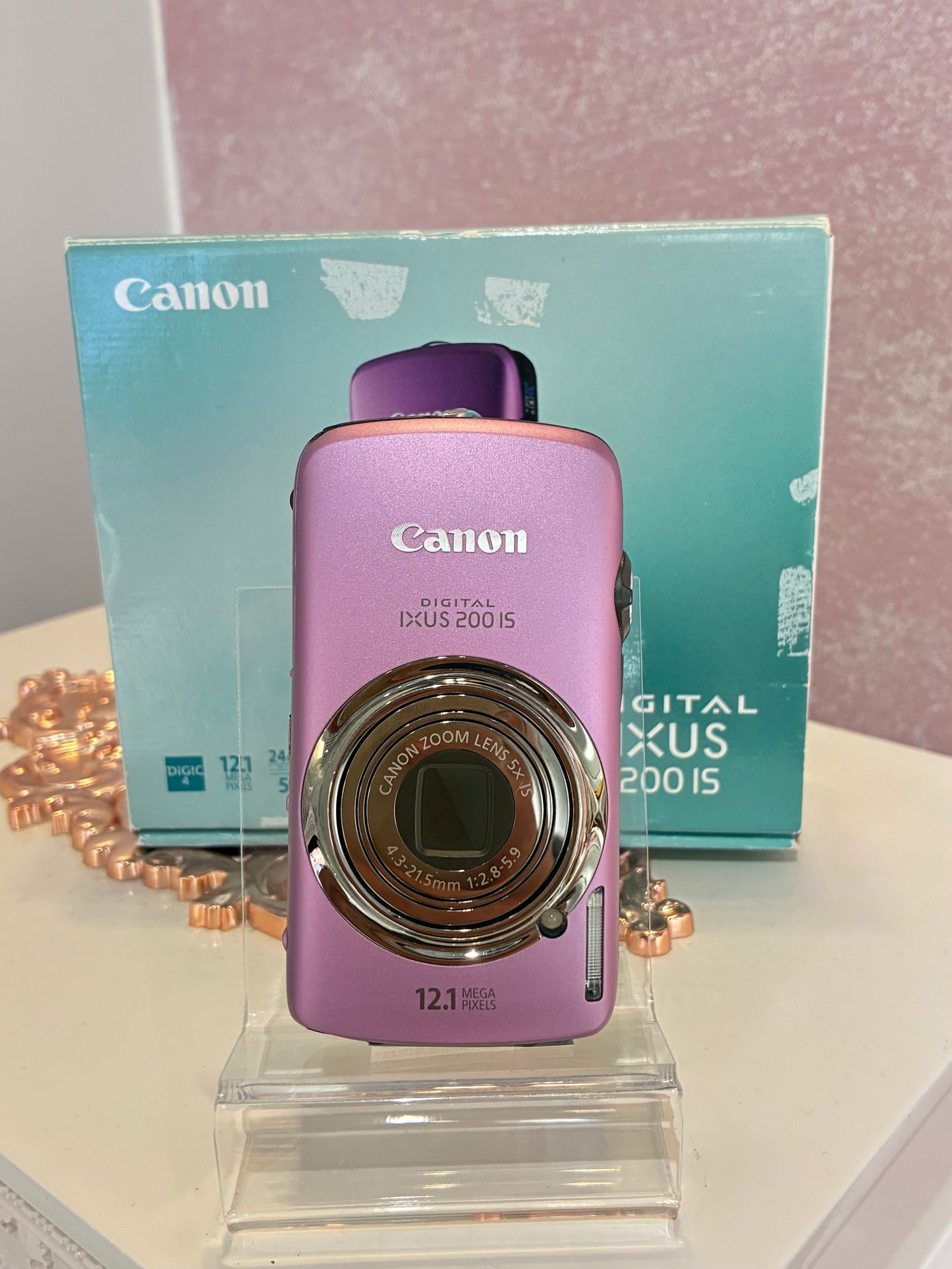 Canon IXUS 200IS (IXY 930IS) full set excellent condition
