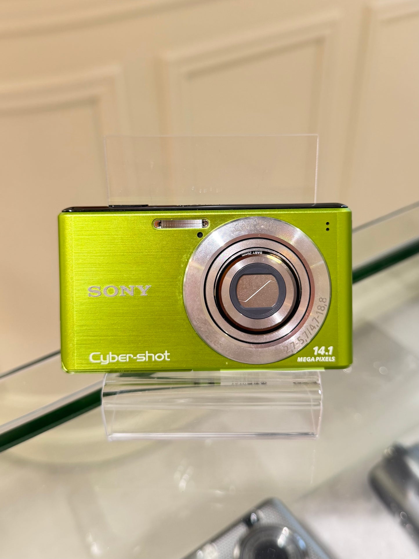 Sony Cyber-shot DSC-W530