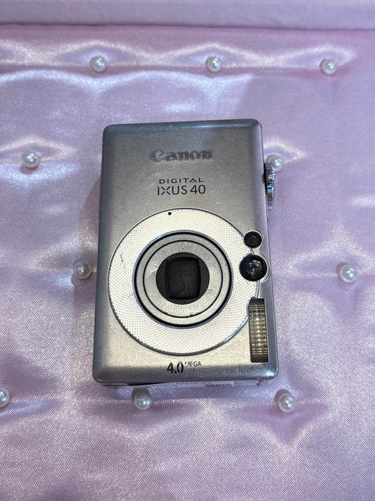 Canon IXUS 40