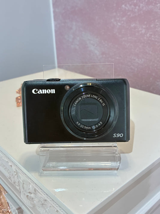 Canon Powershot S90