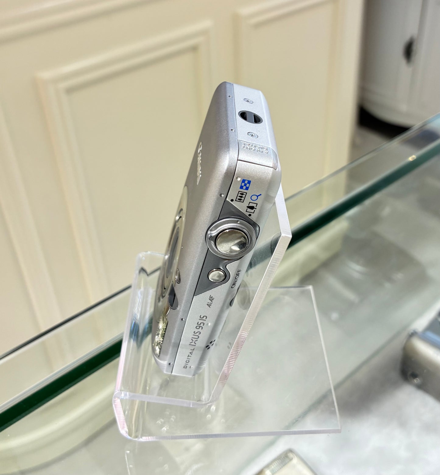 Canon IXUS 95 IS (IXY 110IS) Silver excellent condition