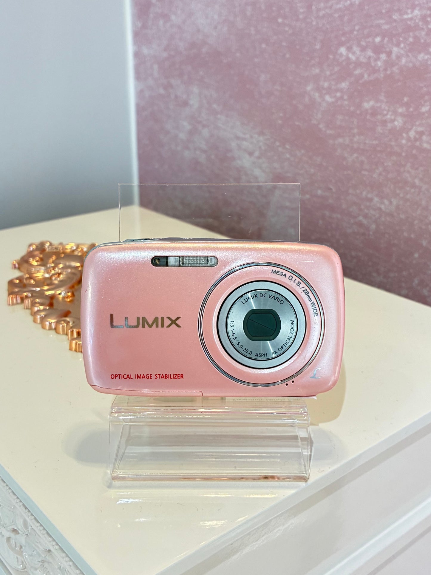 Panasonic Lumix DMC-S1