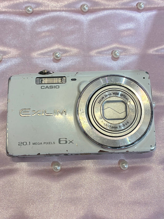 Casio EXILIM EX-ZS30高像素