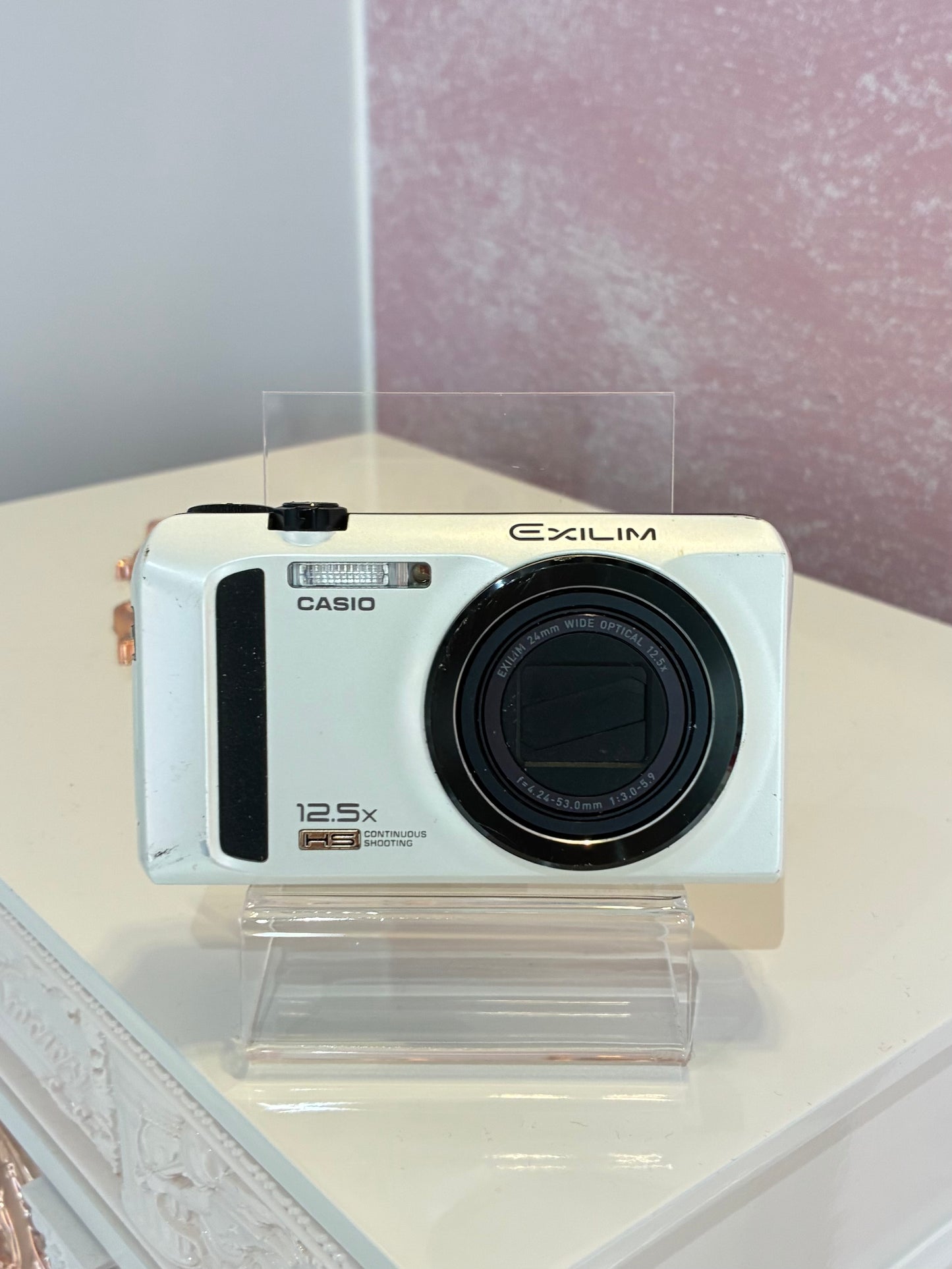 Casio EXILIM EX-ZR100