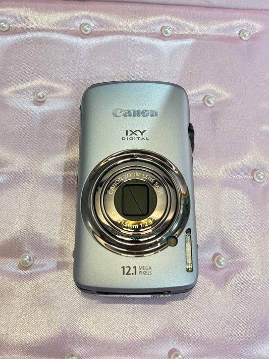 Canon IXY 930IS