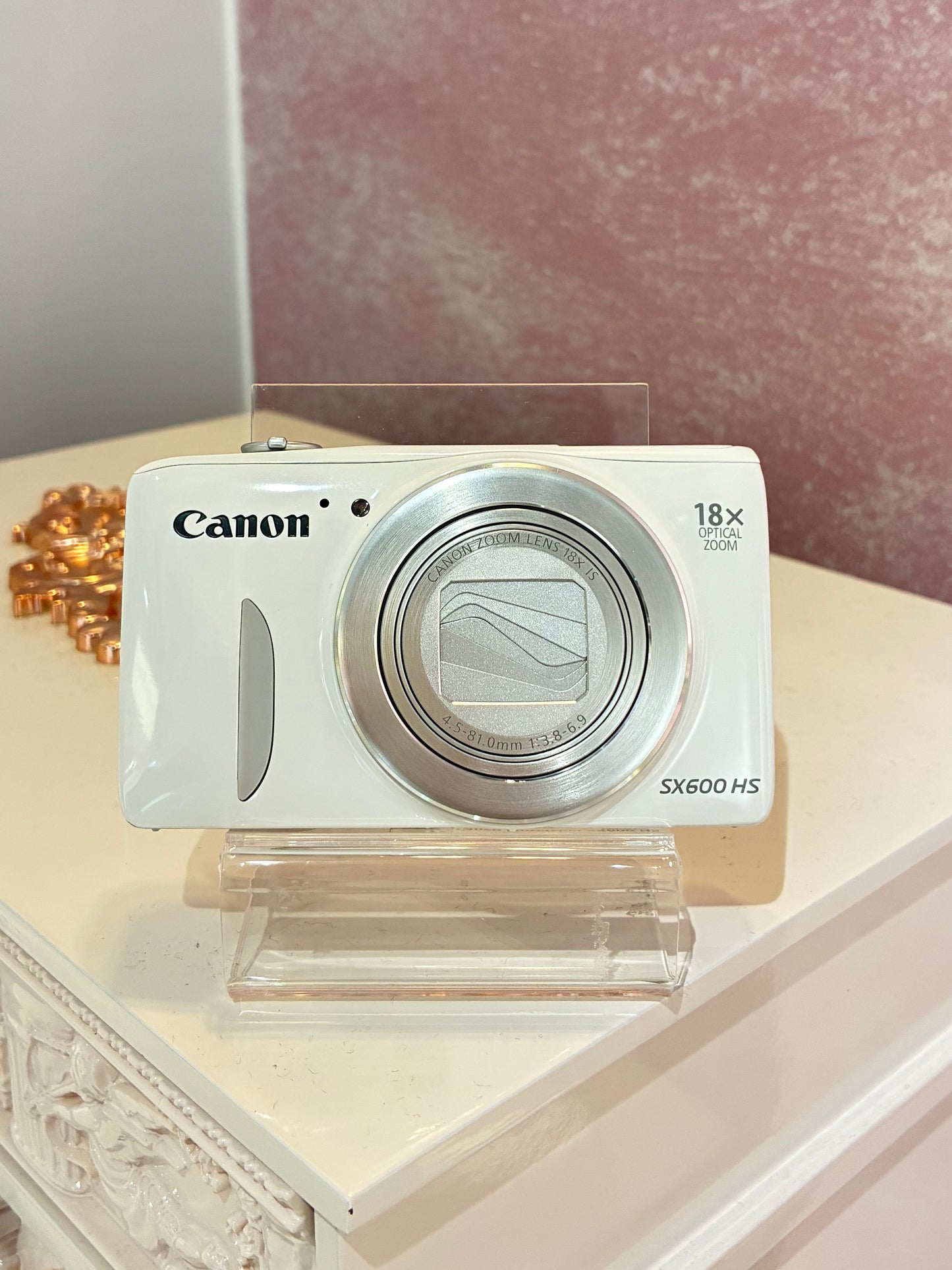 Canon Powershot SX600 HS 99%new