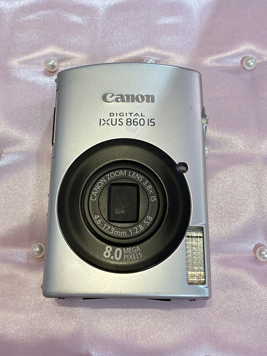 Canon IXUS 860IS (Excellent Condition)