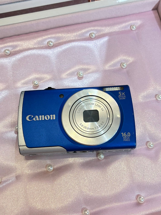 Canon Powershot A2600 blue