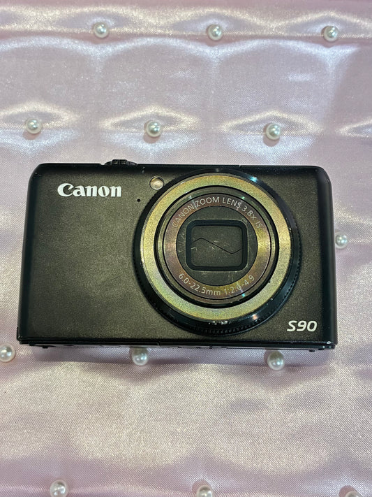 RARE 💗Canon Powershot S90💗