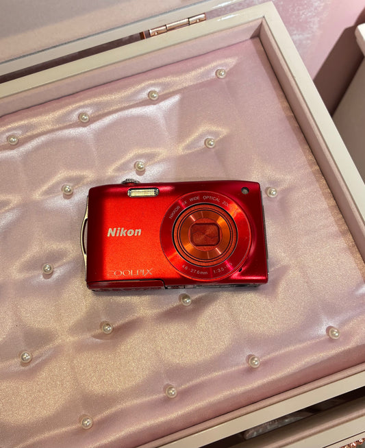 Nikon Coolpix S3300
