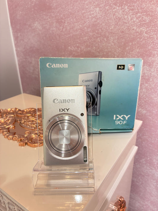 Canon IXY 90F (IXUS 132) Fullset in excellent condition