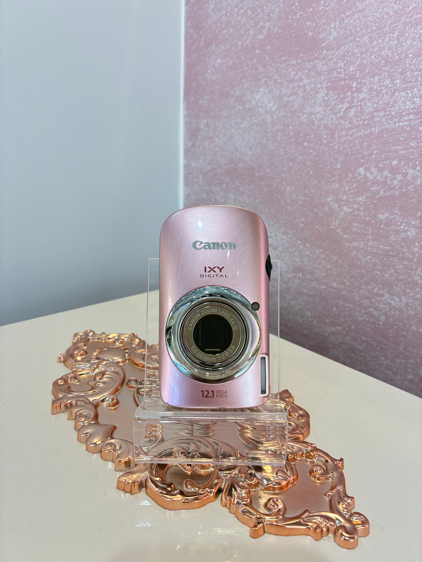 稀有 Canon IXY 510is in Pink