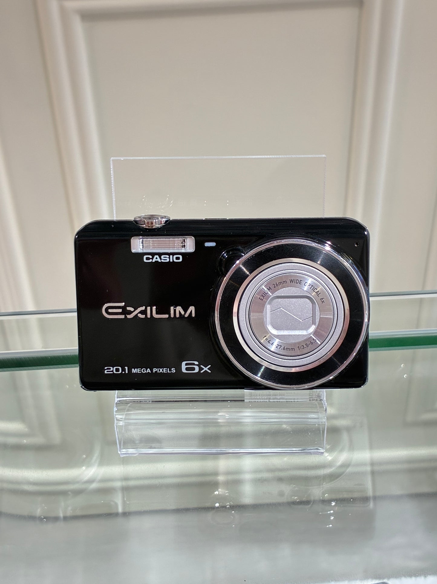 Casio EXILIM EX-ZS30 nearly new condition