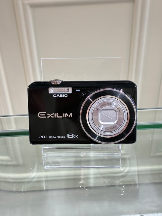 Casio EXILIM EX-ZS30 nearly new condition