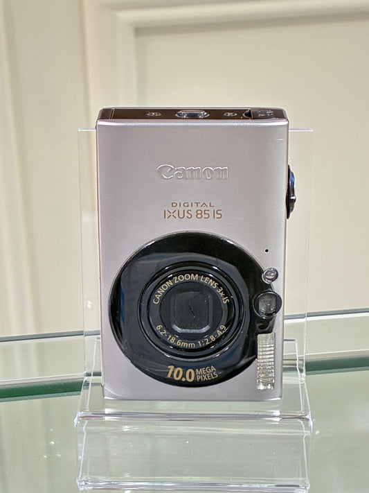 Canon IXUS 85IS (IXY 25IS) nearly new condition !